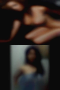 With long purple nude women hair.